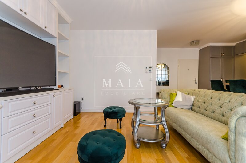 Sibiu, comision 0%, apartament 3 camere, 2 balcoane, boxa si parcare-