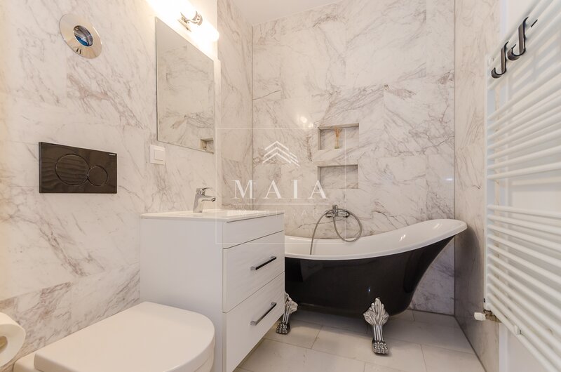 Sibiu, comision 0%, apartament 3 camere, 2 balcoane, boxa si parcare-